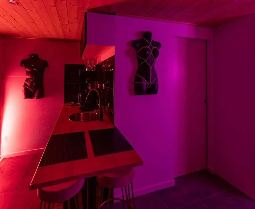 L'Orgasm'S Room Saint-Julien  0*, Saint-Julien (Cotes-d'Armor) France